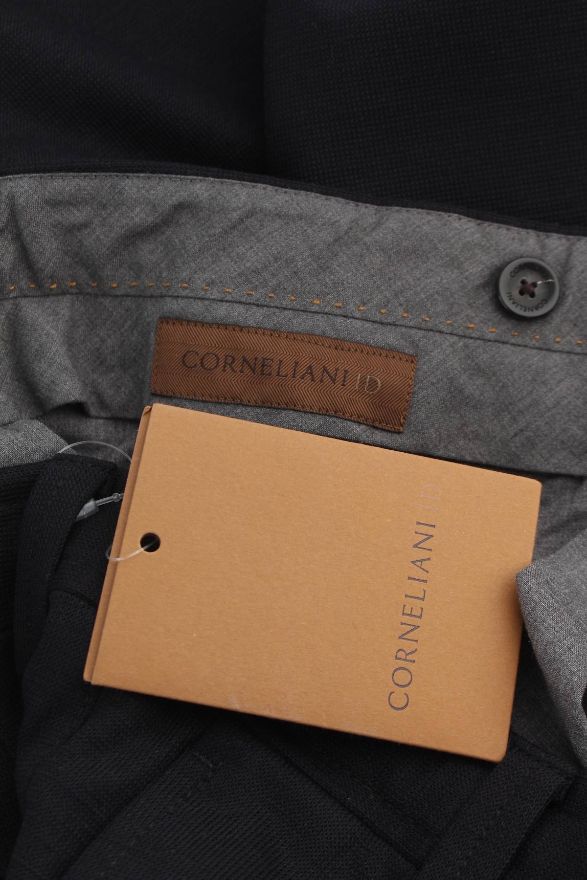 Мъжки панталон Corneliani3