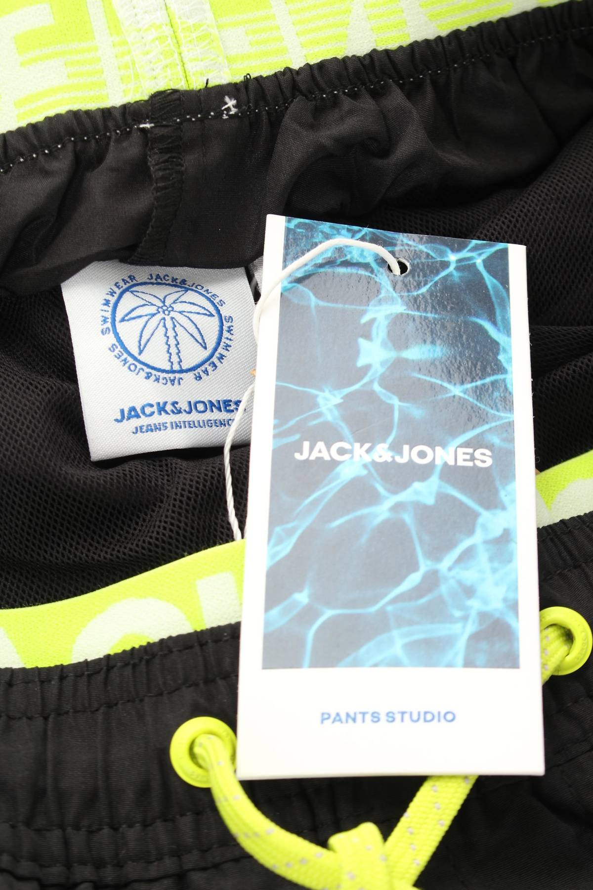 Ανδρικές βερμούδες μαγιό Jack & Jones3