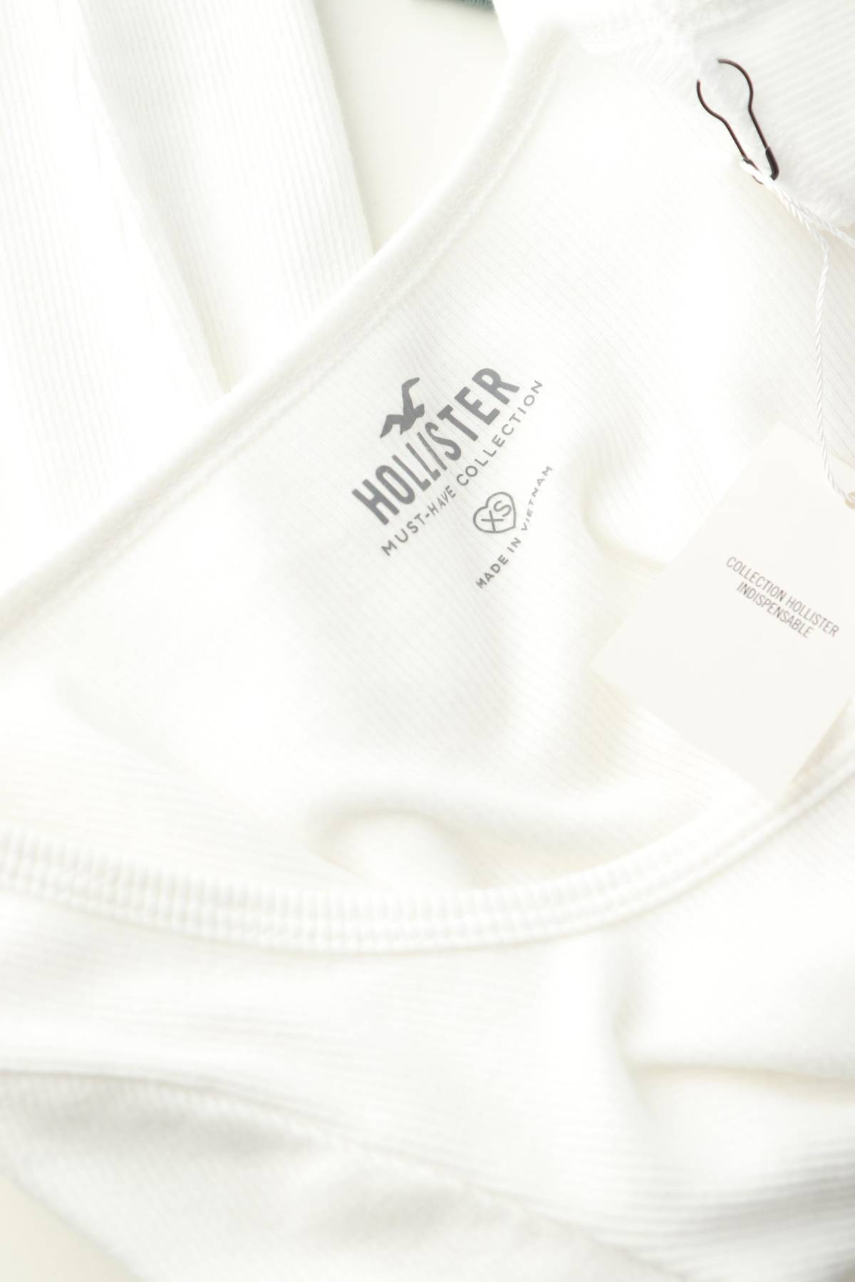 Γυναικεία μπλούζα Hollister3 - Contourshop.gr Γυναικεία μπλούζα Hollister3