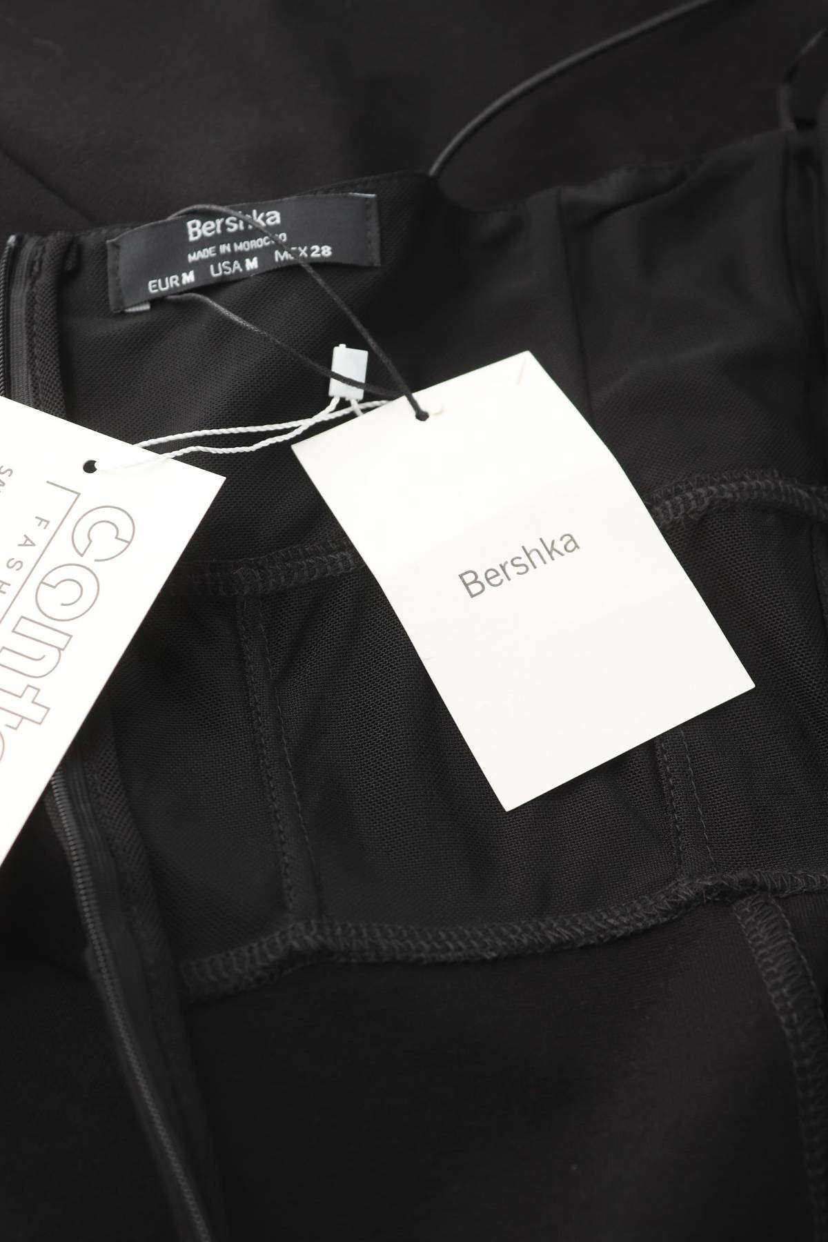Рокля Bershka3 - Contour.bg Рокля Bershka3