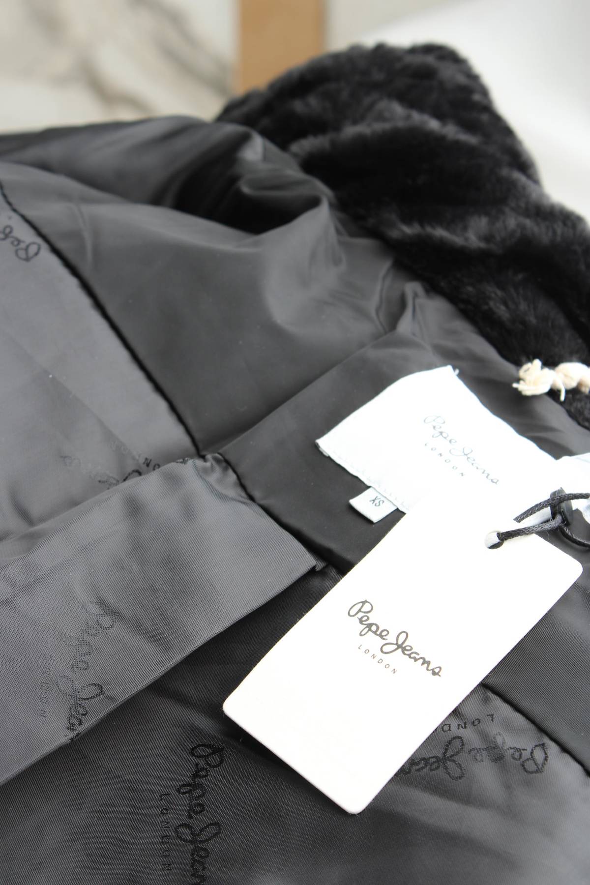 Γυναικείο μπουφάν Pepe Jeans4