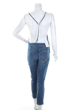 Γυναικεία σαλοπέτα Guess2