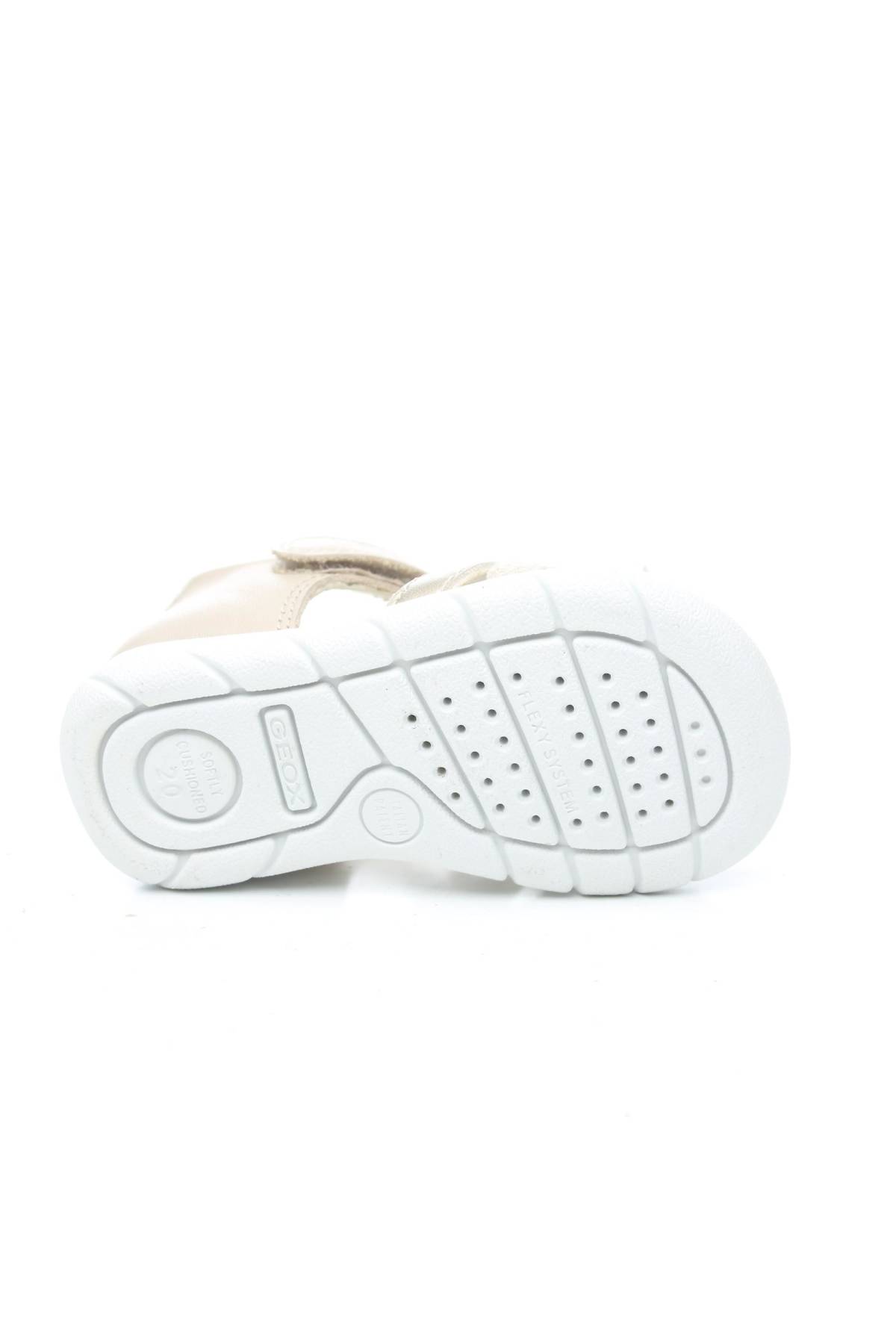 Детски сандали Geox4