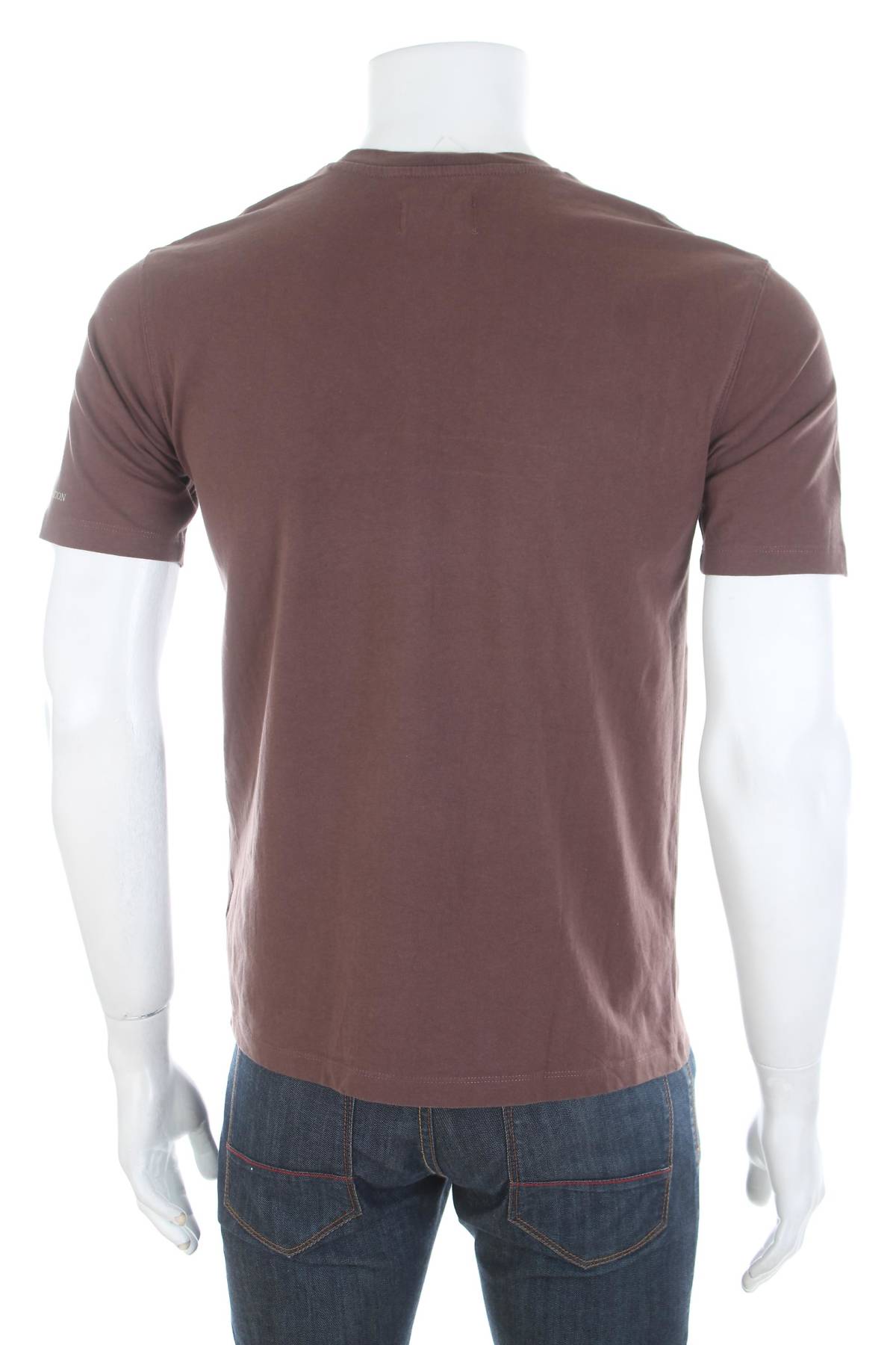 Мъжка тениска Reserved2 - Contour.bg Мъжка тениска Reserved2