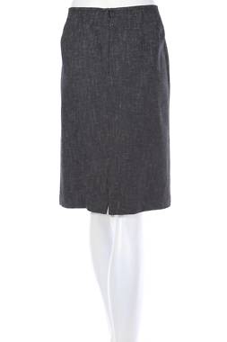 Пола Tahari By Arthur S. Levine 2 - Contour.bg Пола Tahari By Arthur S. Levine 2