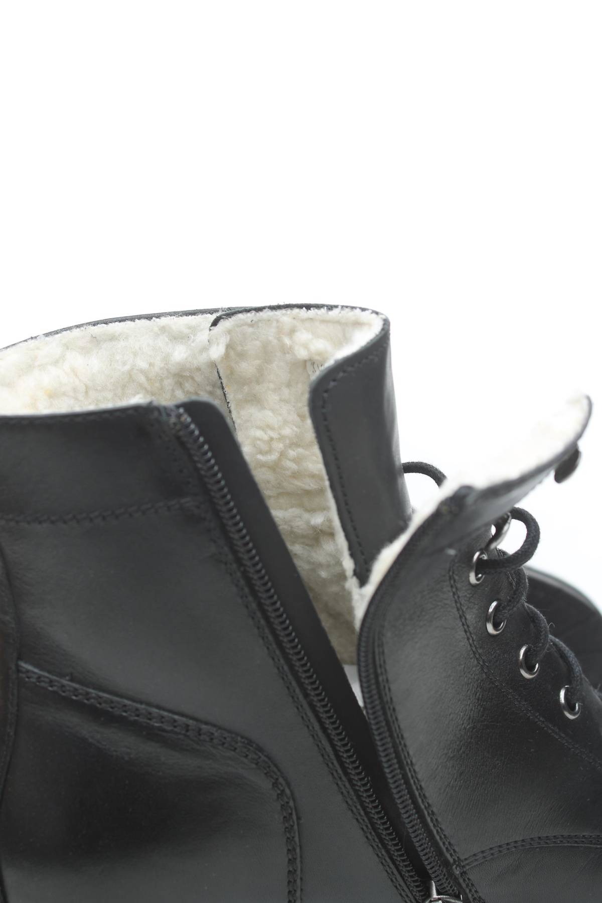 Дамски боти Hush Puppies5