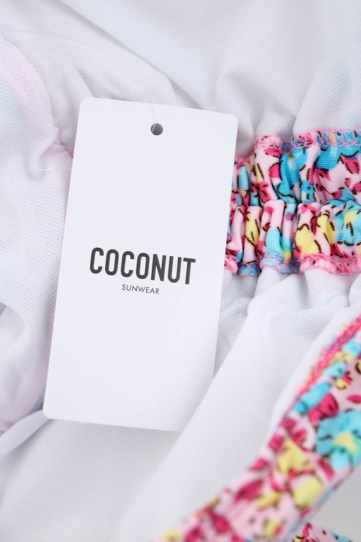 Бански костюм Coconut3 - Contour.bg Бански костюм Coconut3