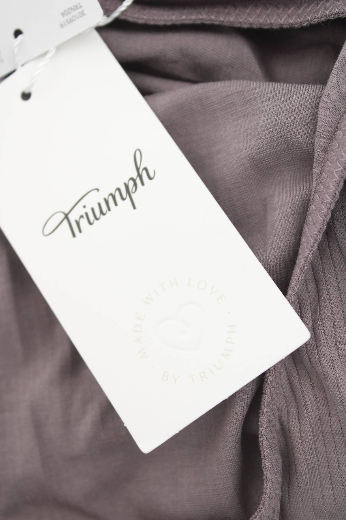 Дамско боди Triumph3