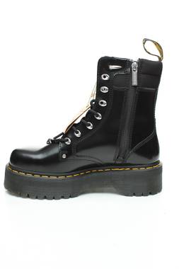 Γυναικεία μποτάκια Dr. Martens2