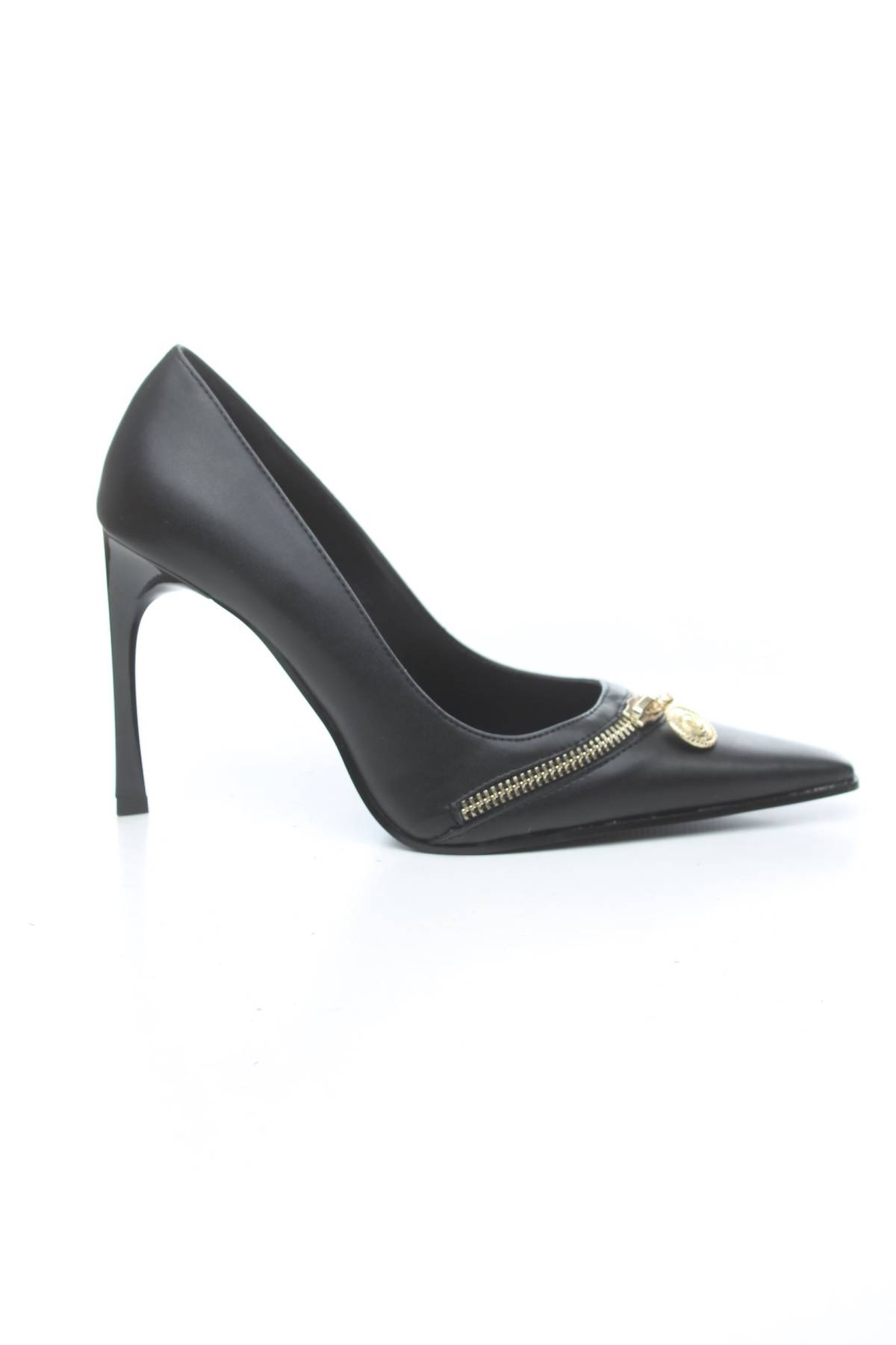 Дамски обувки Versace Jeans Couture1