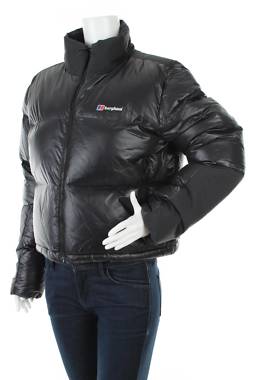 Дамско яке Berghaus1