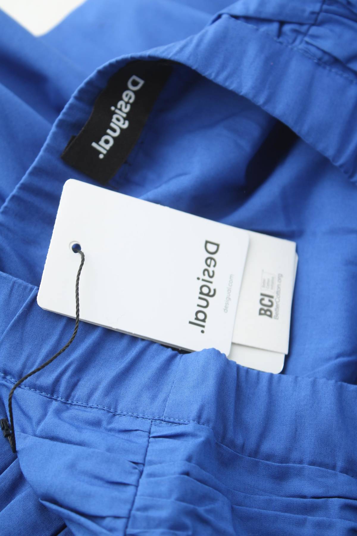 Φούστα Desigual3