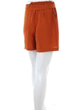 Дамски къс панталон Q/S designed by s.Oliver2