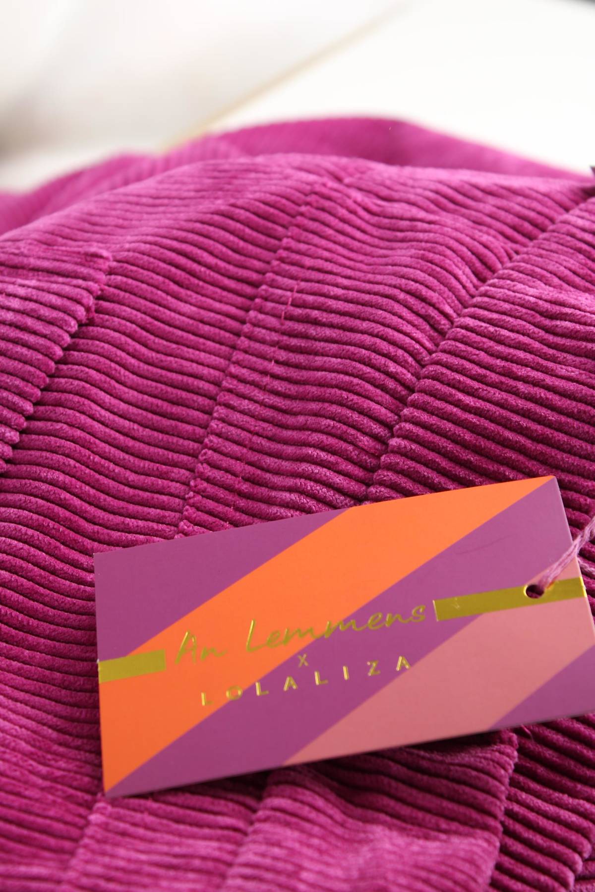 Γυναικεία κοτλέ παντελόνια Lola Liza3