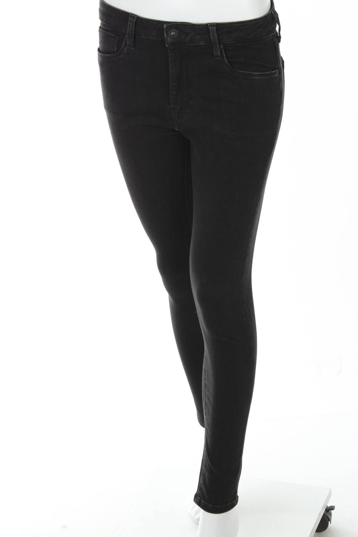 Γυναικεία τζιν Pepe Jeans1