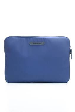 Чанта за лаптоп Piquadro1