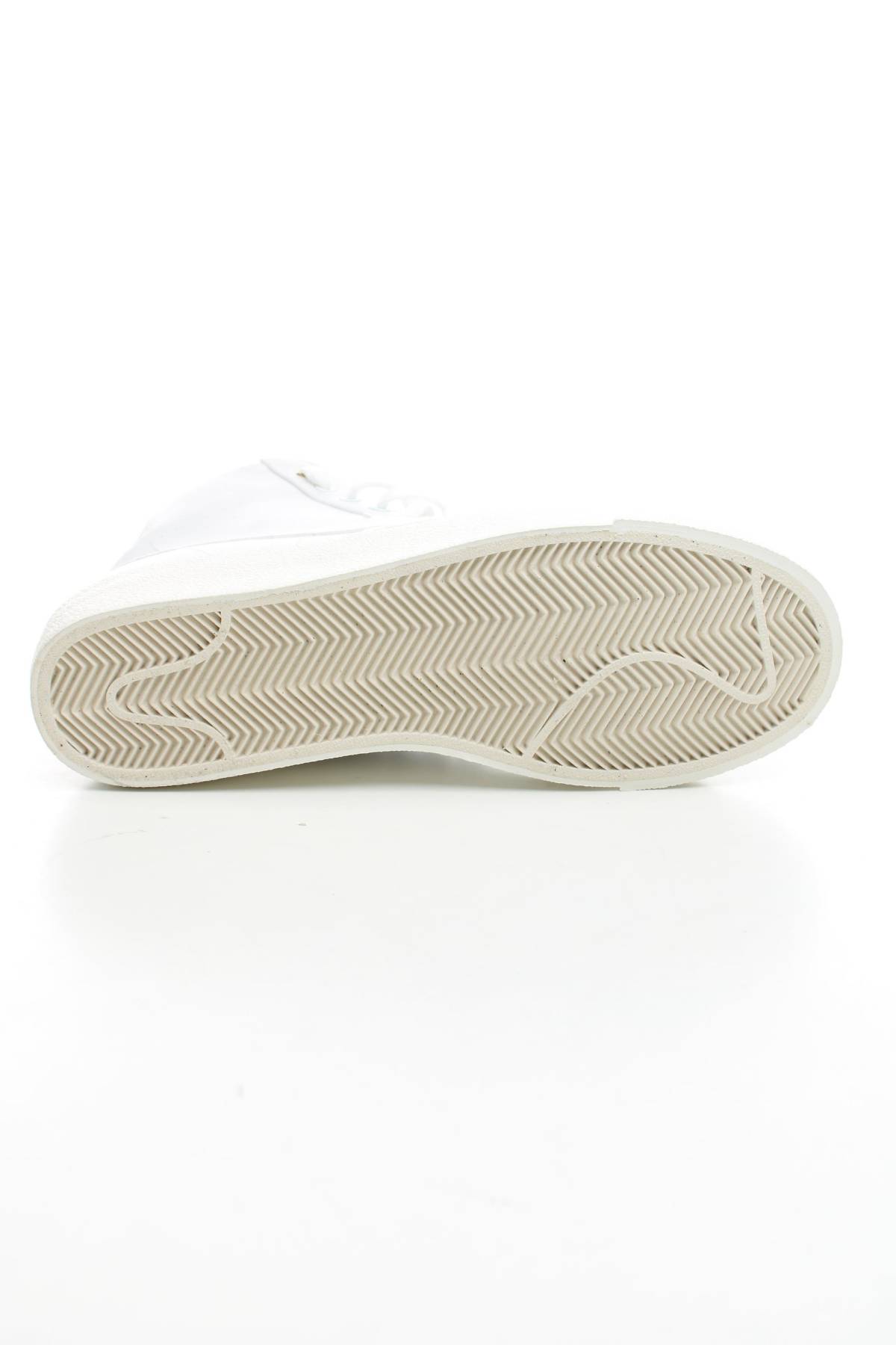 Кецове Nike4 - Contour.bg Кецове Nike4