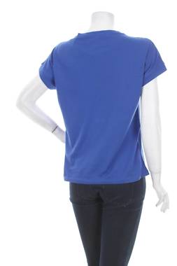 Γυναικείο t-shirt Guess2 - Contourshop.gr Γυναικείο t-shirt Guess2