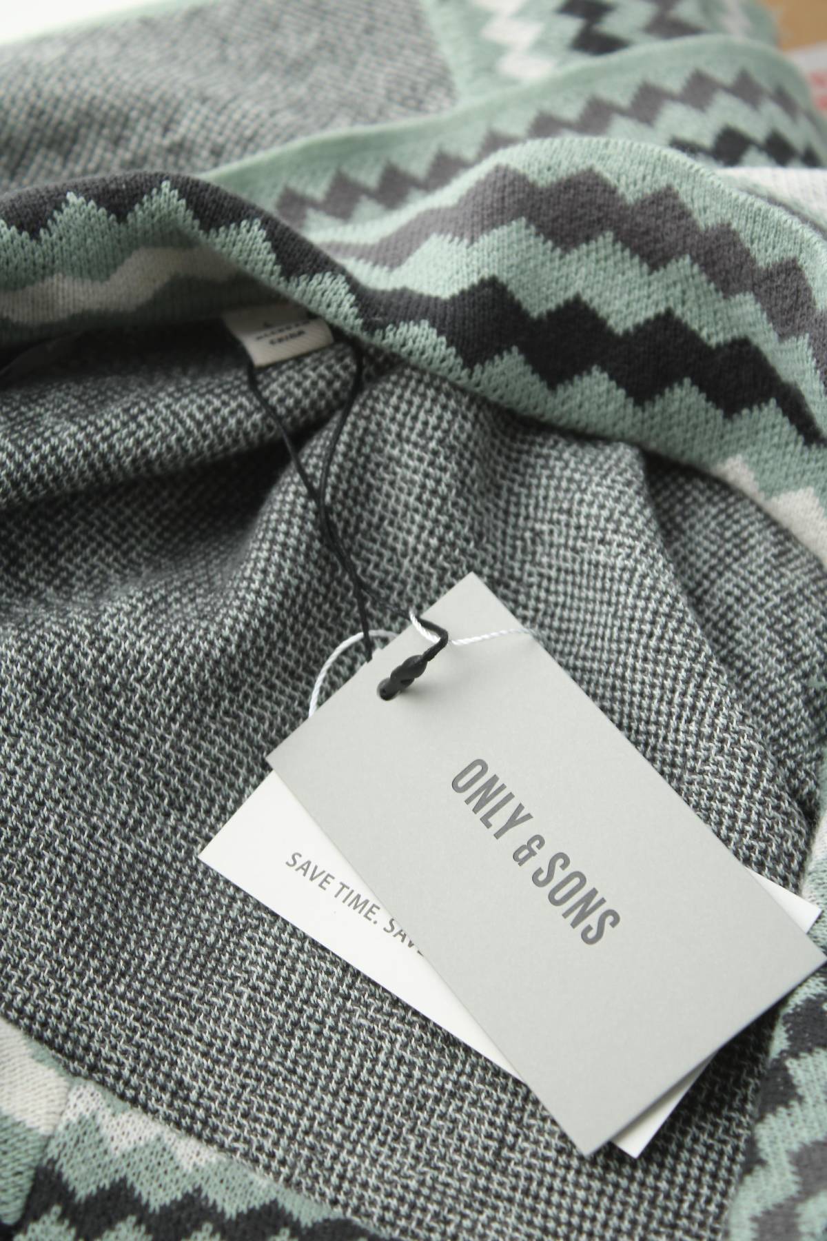 Мъжка жилетка Only & Sons3 - Contour.bg Мъжка жилетка Only & Sons3