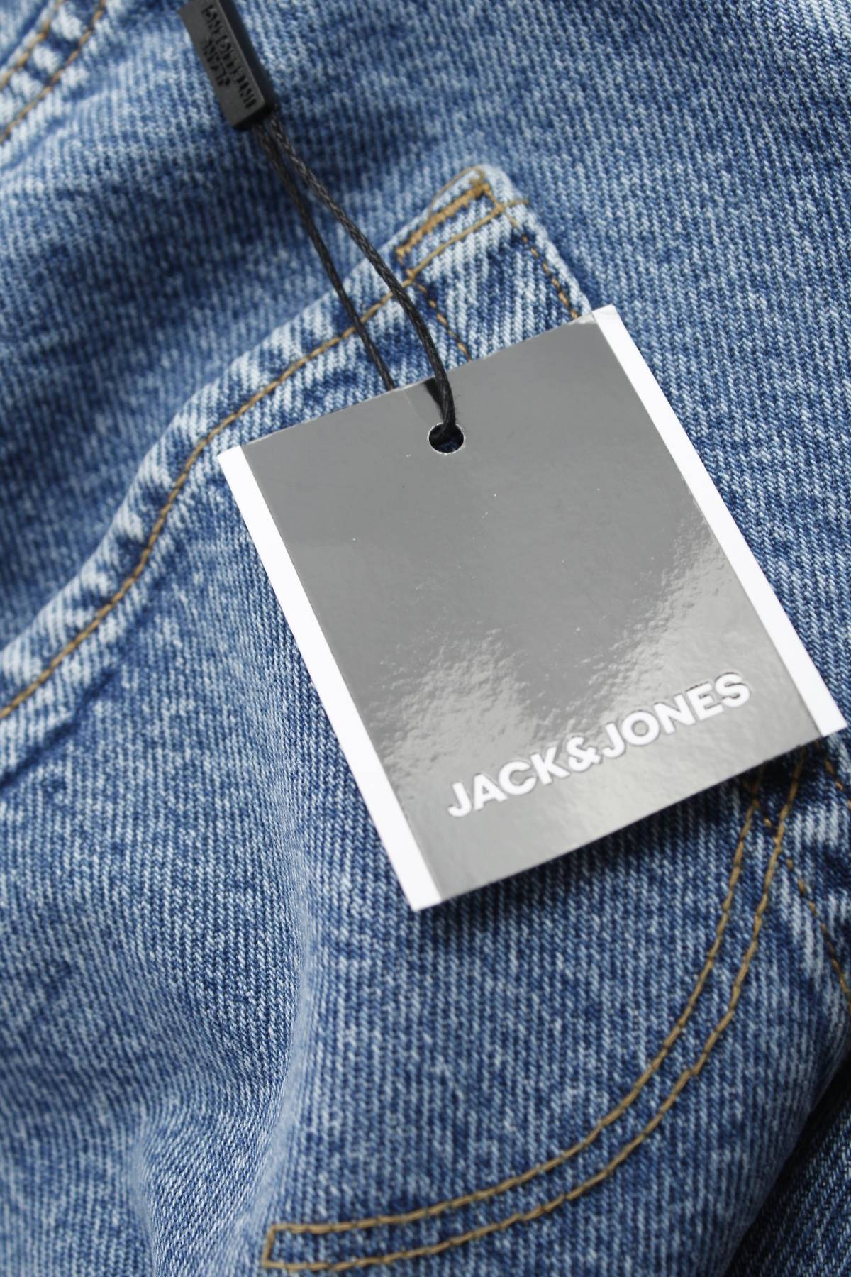 Мъжки дънки Jack & Jones3