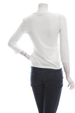 Γυναικεία μπλούζα Guess2