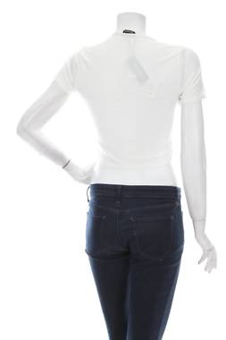 Γυναικείο t-shirt Boohoo2 - Contourshop.gr Γυναικείο t-shirt Boohoo2