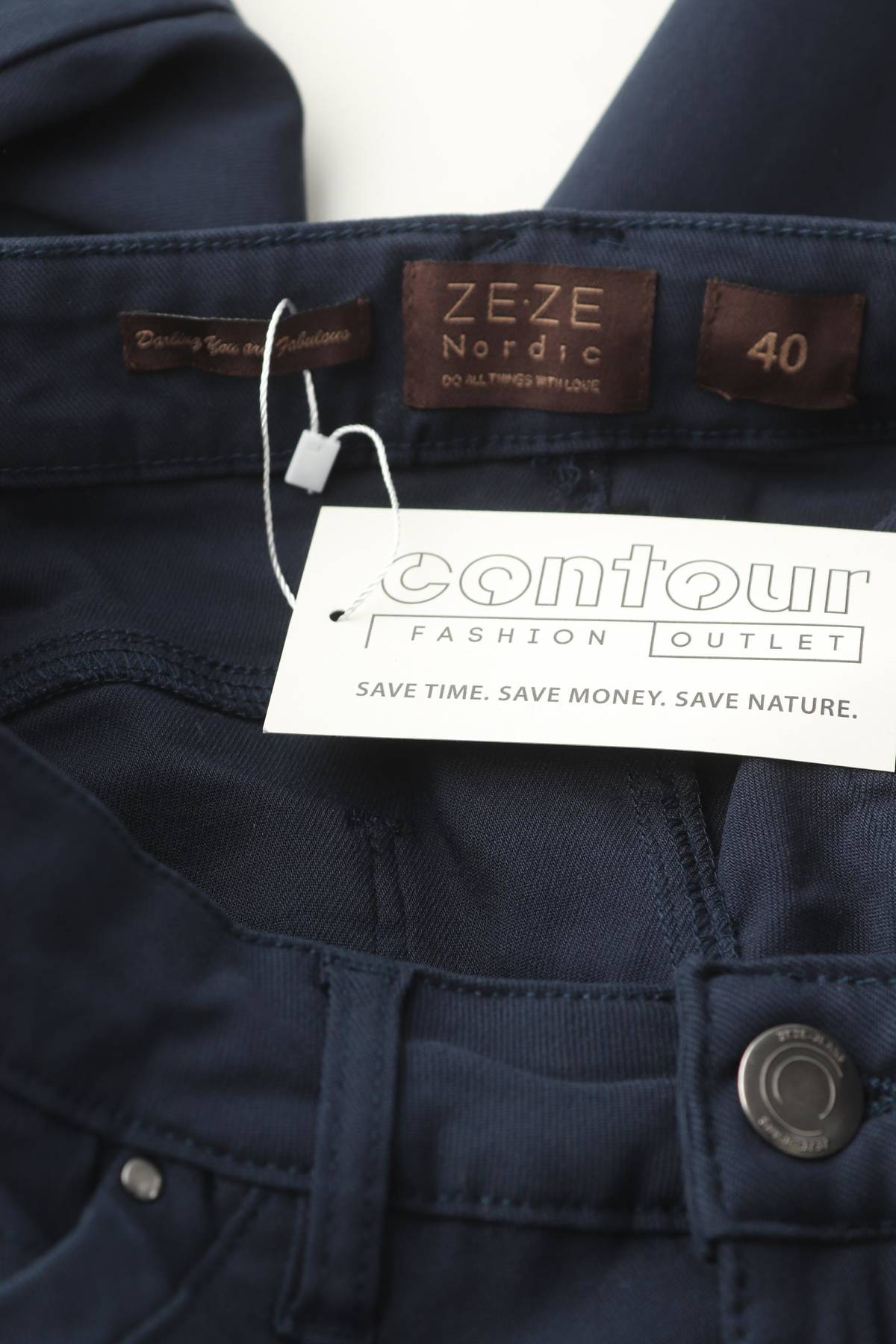 Дамски дънки Zeze3 - Contour.bg Дамски дънки Zeze3