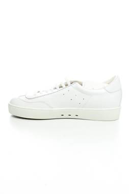 Sneakers Zara2
