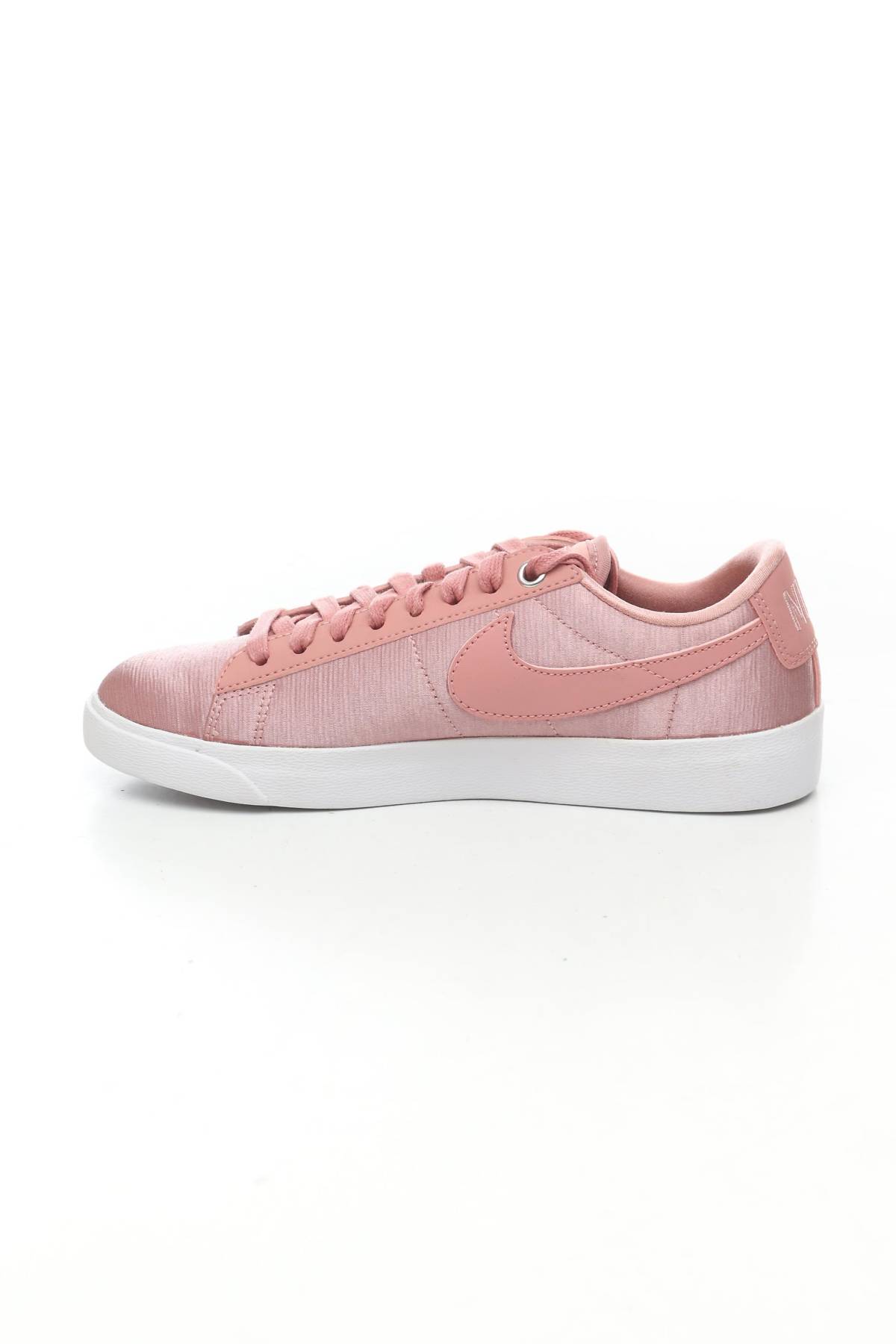 Кецове Nike2 - Contour.bg Кецове Nike2