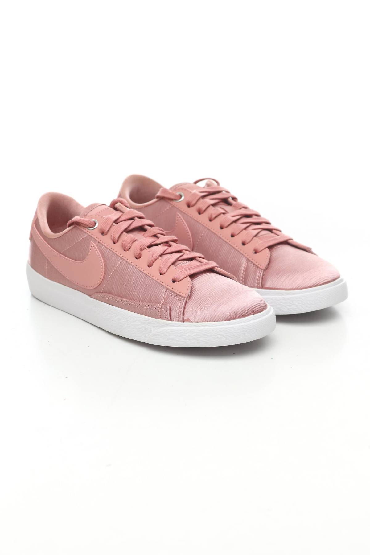 Кецове Nike3 - Contour.bg Кецове Nike3