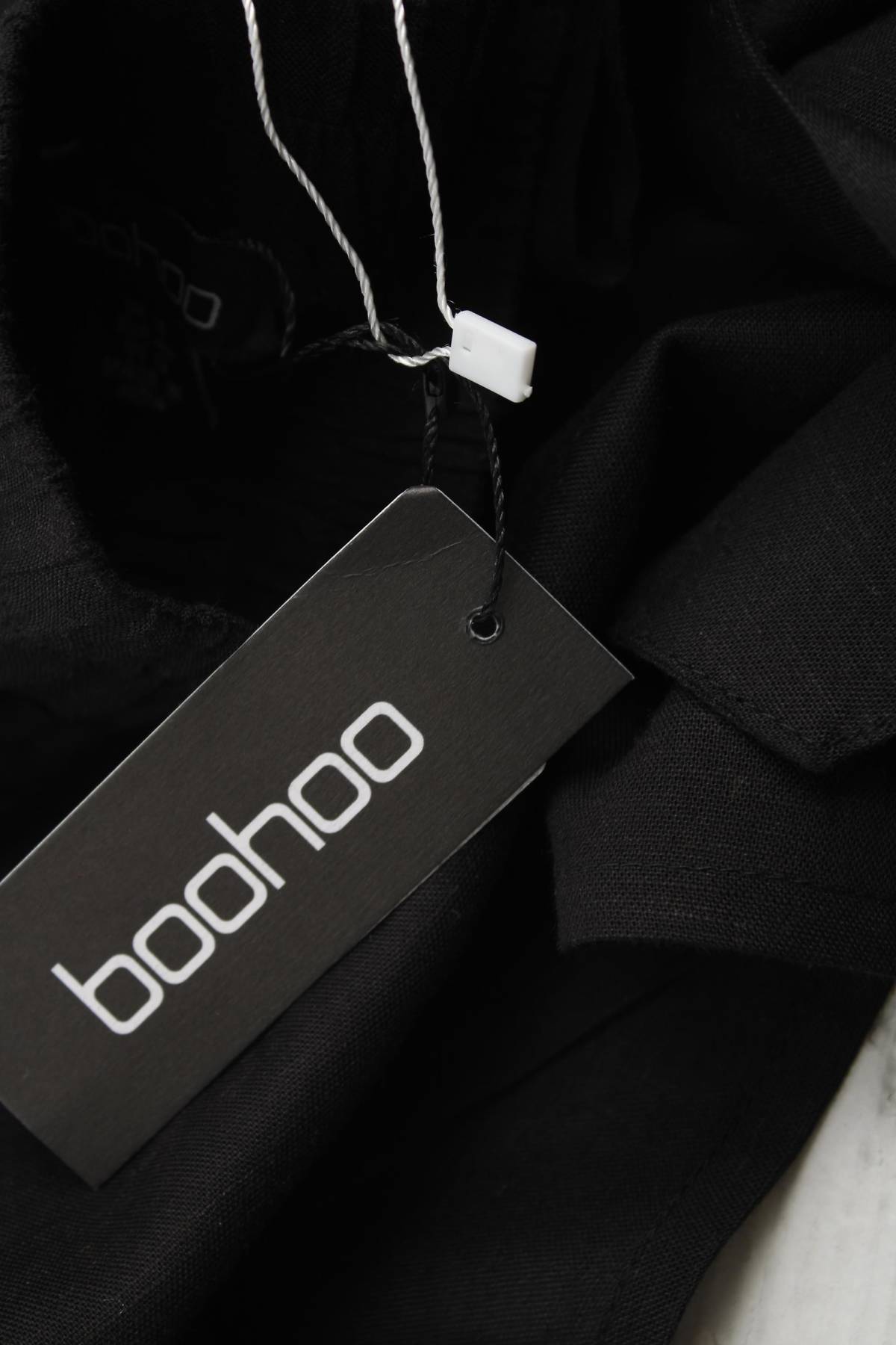 Γυναικείο σορτσάκι Boohoo3 - Contourshop.gr Γυναικείο σορτσάκι Boohoo3