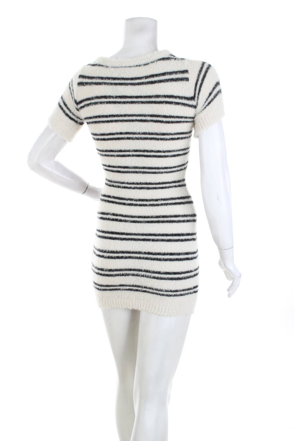 Φορέματα Boohoo2