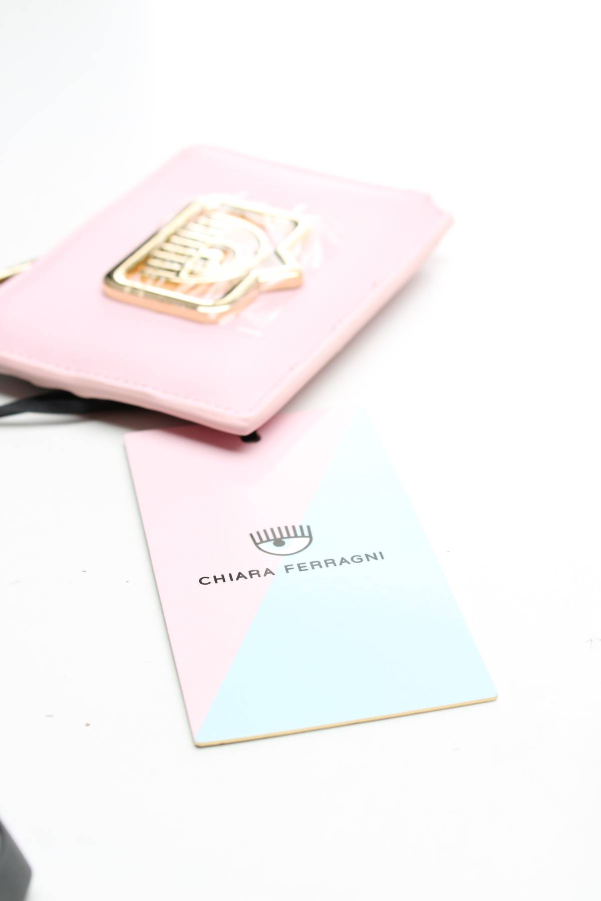Калъф за документи Chiara Ferragni4