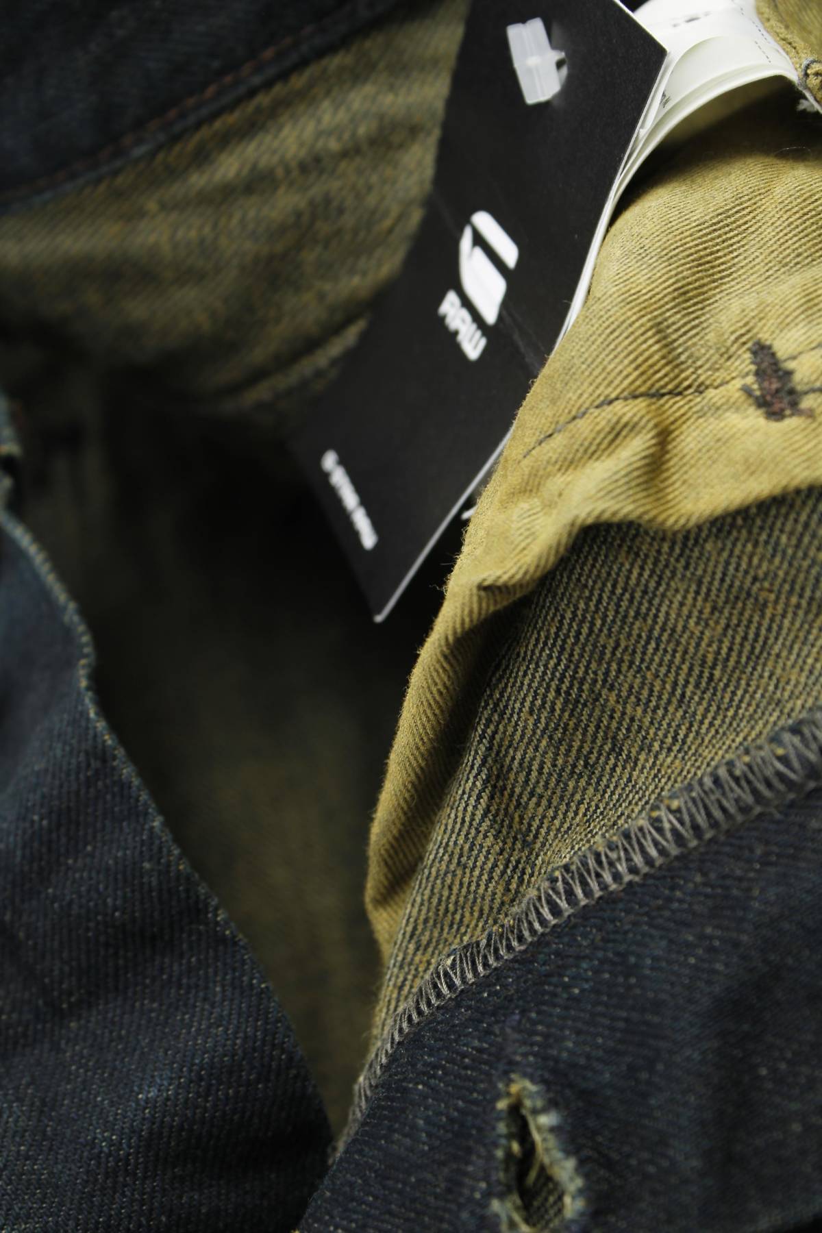 Мъжки дънки G-Star Raw3 - Contour.bg Мъжки дънки G-Star Raw3