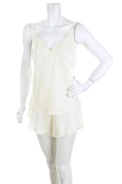 Дамска пижама Triumph1