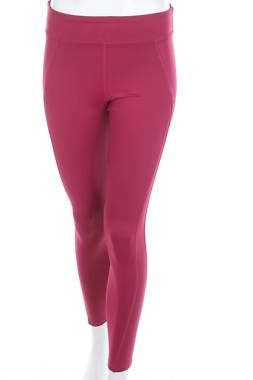 Дамски спортен клин Reebok1