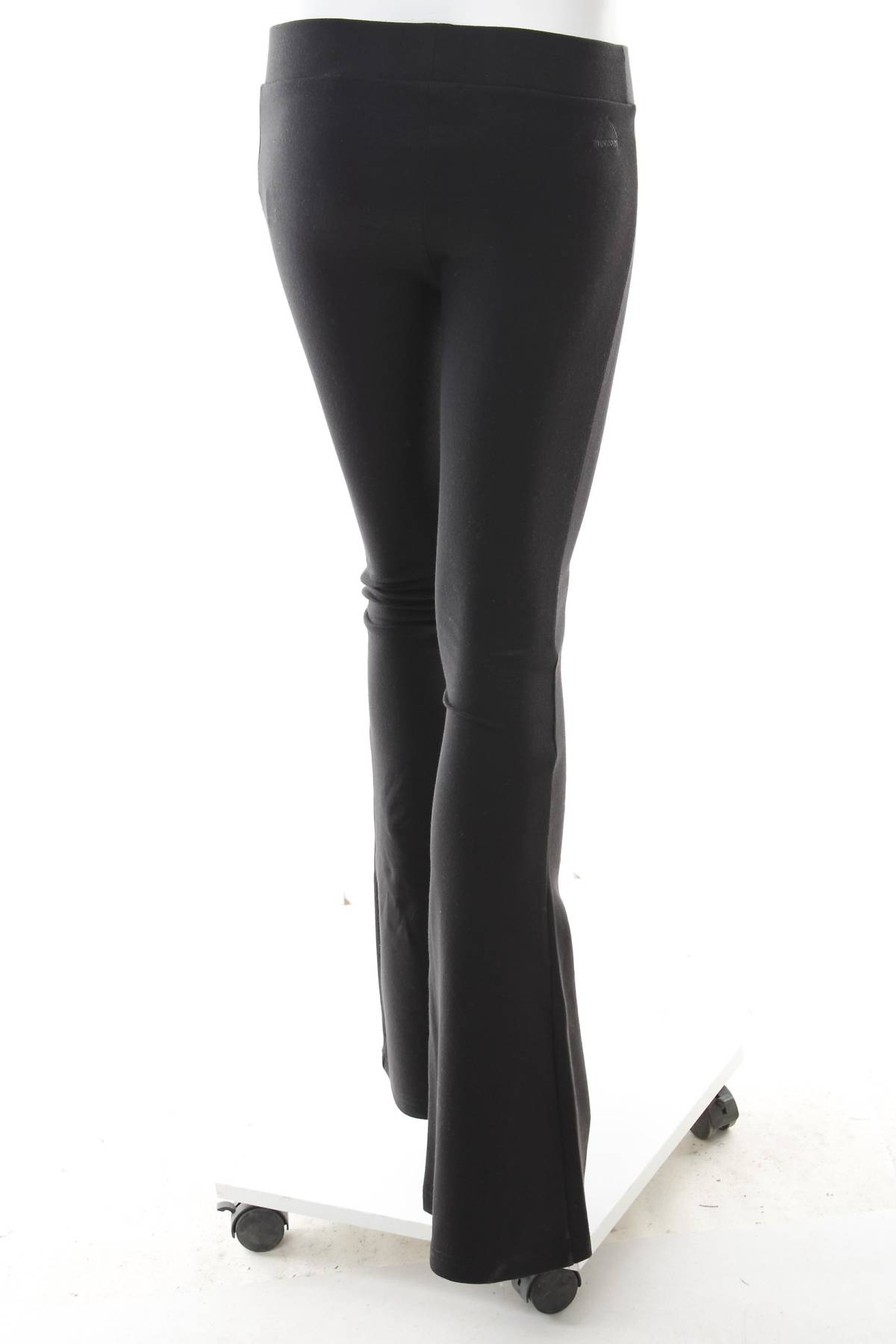 Дамски клин Superdry2 - Contour.bg Дамски клин Superdry2