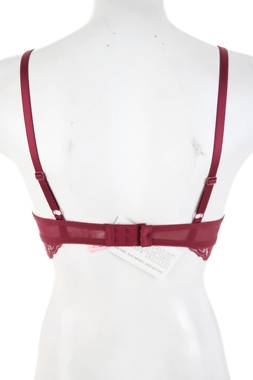 Σουτιέν Hunkemoller2