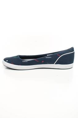 Γυναικεία παπούτσια Lacoste2