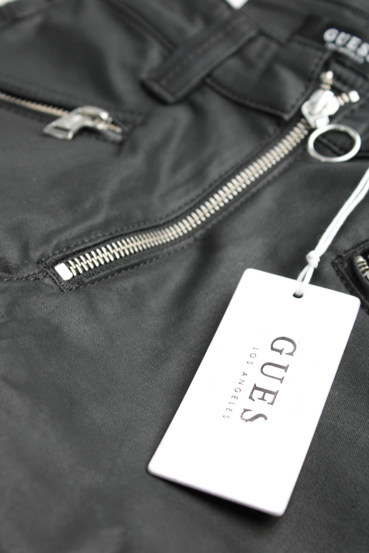 Γυναικείο παντελόνι Guess3