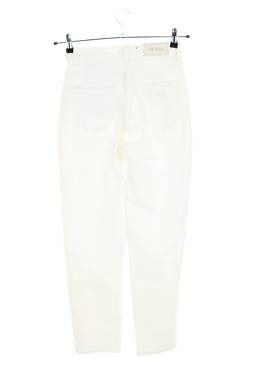 Дамски дънки Guess2