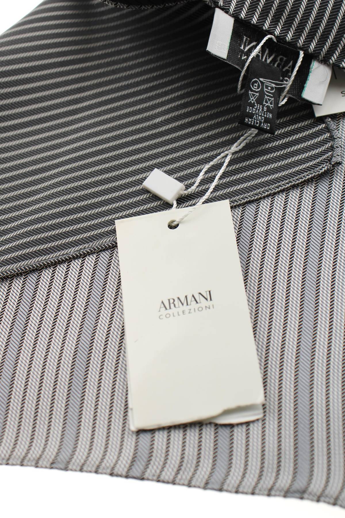 αξεσουάρ Armani Collezioni4