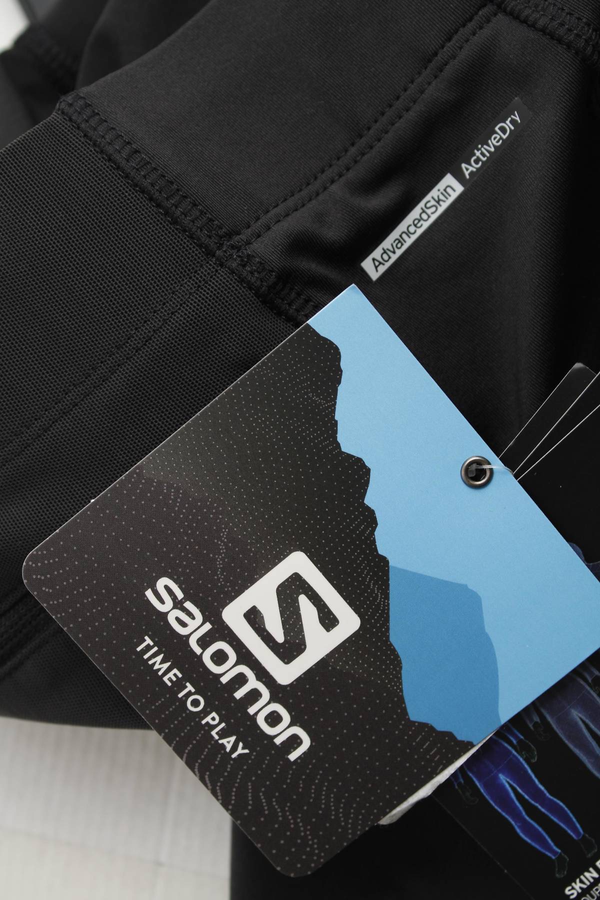 Дамски спортен клин Salomon3 - Contour.bg Дамски спортен клин Salomon3