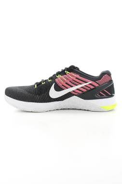 Αθλητικά παπούτσια Nike2