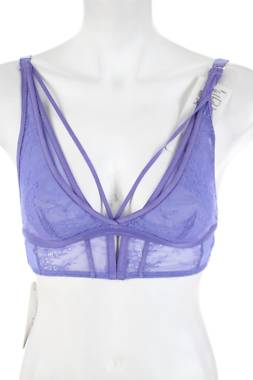 Сутиен Hunkemoller1
