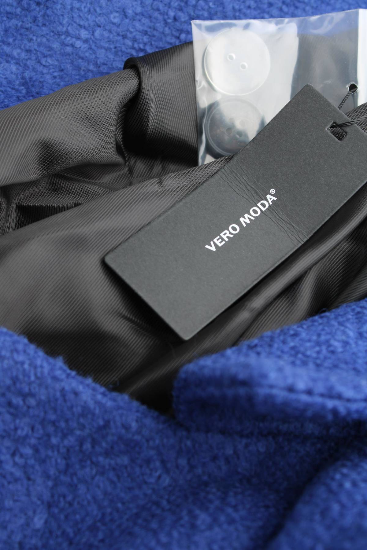 Дамско палто Vero Moda4 - Contour.bg Дамско палто Vero Moda4