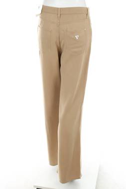 Дамски панталон Guess2