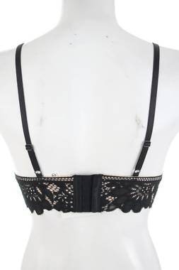 Сутиен Hunkemoller2