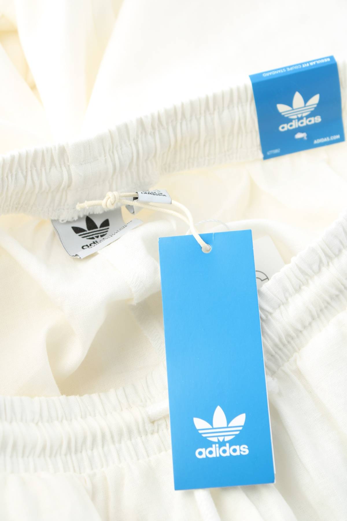 Дамски панталон Adidas Originals3