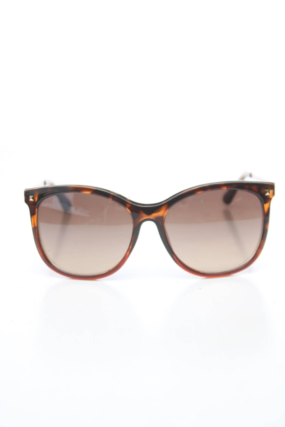 Слънчеви очила Guess1